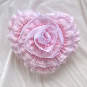 NWOT dolls kill rose heart pillow